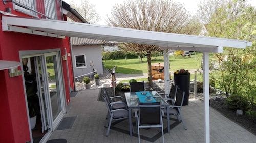 Terrassenüberdachung aus Aluminium Weiß RAL9016